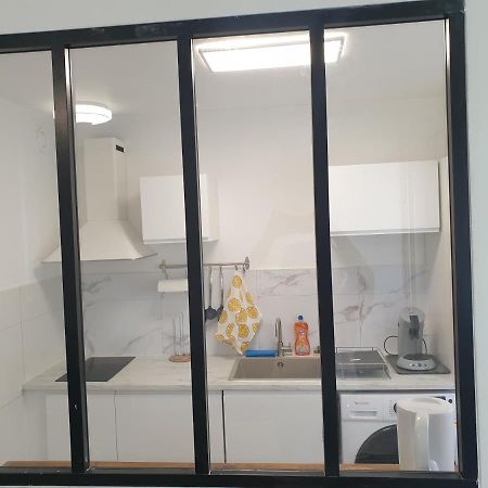 Appartement Le Rousseau Metz Avec Parking Gratuit ภายนอก รูปภาพ