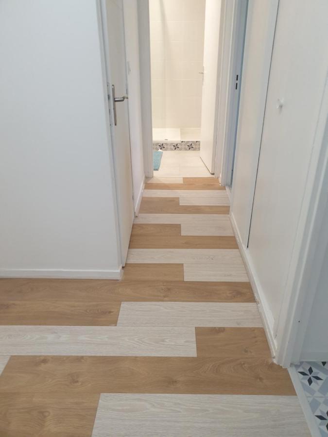 Appartement Le Rousseau Metz Avec Parking Gratuit ภายนอก รูปภาพ